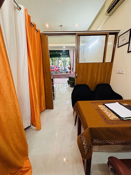 Best gynecologist in delhi , gynecologist near me ,best gynae in fortis near me, gynecologist in greater kaislash